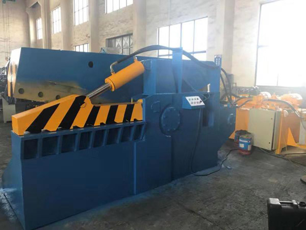 Q43系列鱷魚(yú)式剪切機(jī)